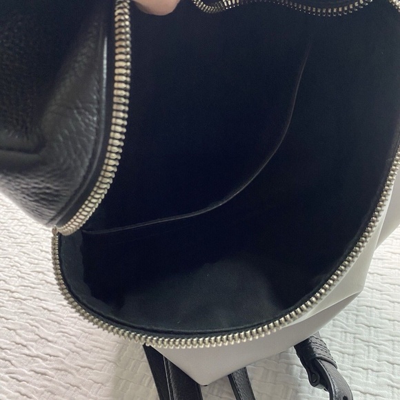 KARA DESIGNER VERY RARE Backpack Genuine Pebble Leather Silver Reflective Small main image 10
